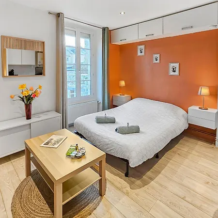 Lumineux Et Moderne Apartment